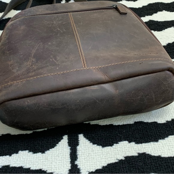 Jack Georges Voyager Convertible Backpack Crossbody Bag Brown - Picture 11 of 16